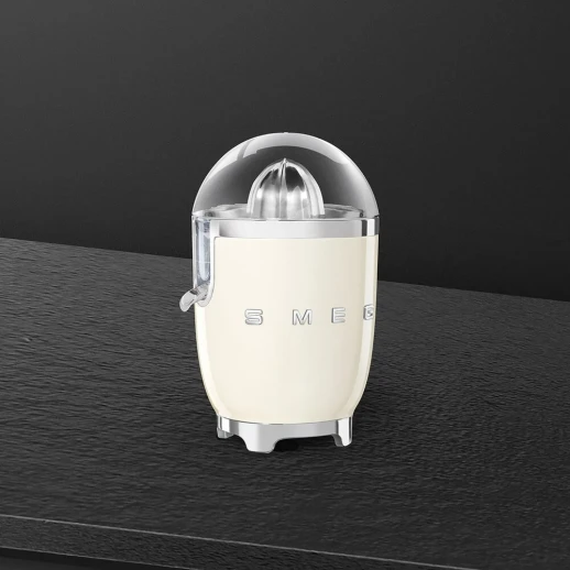 Соковыжималка SMEG Smeg CJF11CREU