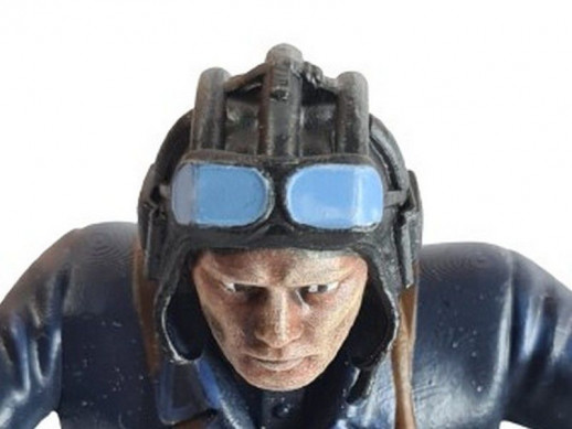 Фигурка. Советский танкист 2, 1/16