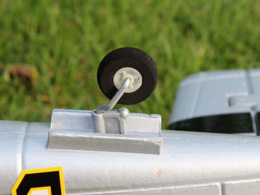 Радиоуправляемый самолет Top RC P-51D желтый 750мм 2.4G 4-ch LiPo RTF