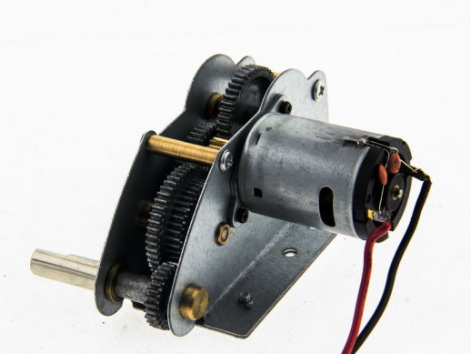 Редуктор левый и правый для танка КВ-1 с подшипниками и Моторами (цинк)