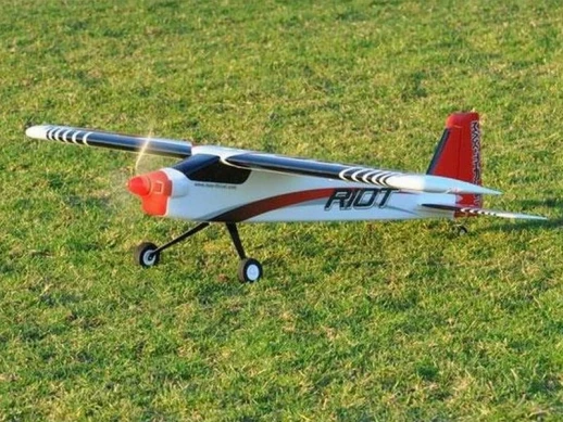 Радиоуправляемый самолет Top RC Riot 1400мм 2.4G 4-ch LiPo RTF