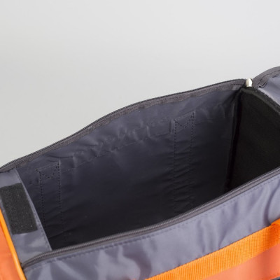 Сумка спортивная на молнии, без подкладки, 3 наружных кармана, цвет серый/оранжевый