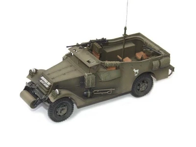 Сборная модель ZVEZDA Бронетранспортер М-3 «Скаут», подарочный набор, 1/35