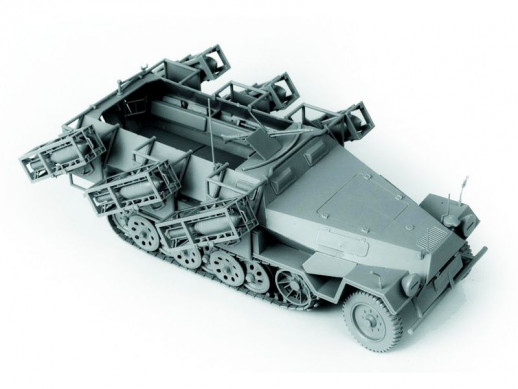 Сборная модель ZVEZDA Немецкий БТР с пусковыми установками Sd.Kfz.251/1 Ausf.B "Ханомаг", 1/35