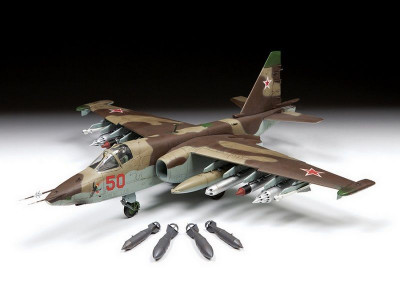 Сборная модель ZVEZDA Советский штурмовик Су-25 1/48, 1/48
