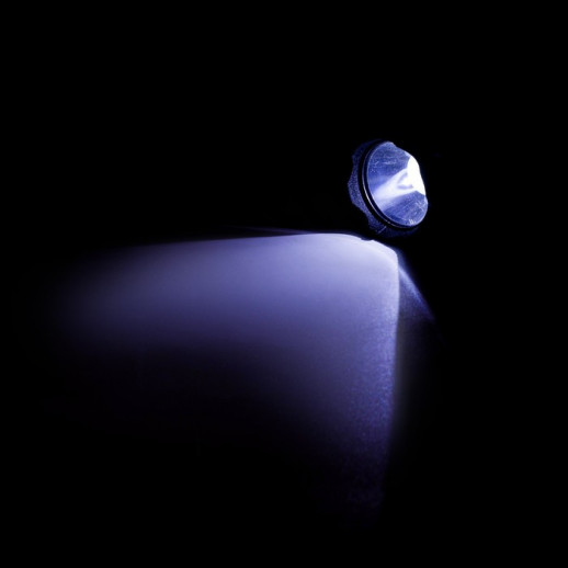 Фонарь ручной аккумуляторный 3 Вт, 1000 мАч, с солнечной панелью 1.2 Вт, 6 В и лампочкой