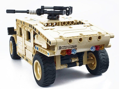 Р/У конструктор Qihui Mechanical Master Бронированный внедорожник (502 детали)