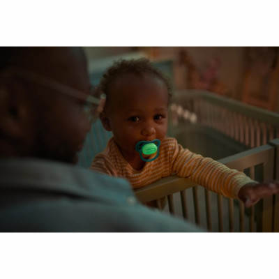 Пустышка ultra air, ночная, месяц, 6-18 мес., 1 шт. Philips SCF377/02