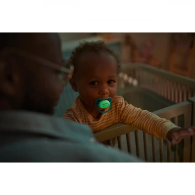 Пустышка ultra air, ночная, месяц, 6-18 мес., 1 шт. Philips SCF377/02