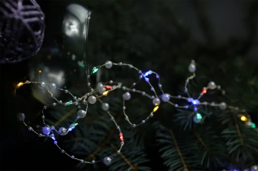 Гирлянда Гирлянда 20LED 2АА, 1 режим, 2,3 м, бусины, разноцветная
