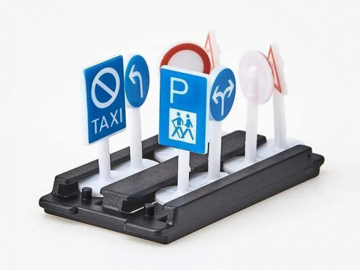 Грузовик Siku 1322 с дорожными знаками 1/87, 7.7 см, желтый