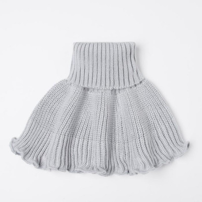 Манишка детская, цвет серый