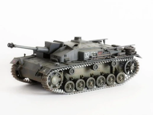 Сборная модель ZVEZDA Немецкое штурмовое орудие Штурмгешутц III (StuG III Ausf.F), 1/35
