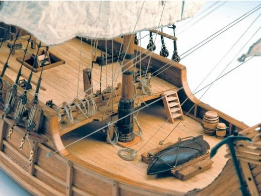 Сборная деревянная модель корабля Artesania Latina SANTA MARIA C., 1/65