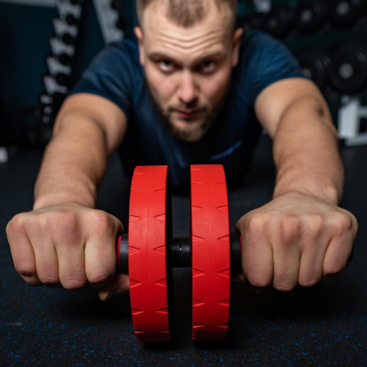 Ролик для пресса ONLYTOP, 31х17х17 см, с ковриком, цвет чёрный