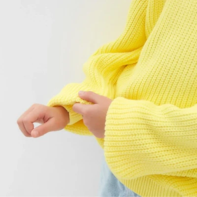 Свитер для девочки MINAKU, цвет жёлтый
