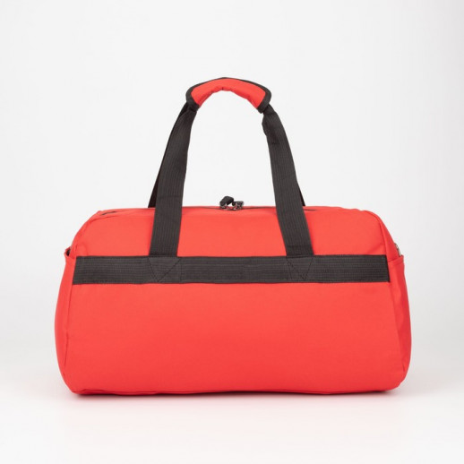Сумка спортивная на молнии, 2 наружных кармана, длинный ремень, цвет красный