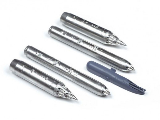 Сборная модель ZVEZDA Российский легкий штурмовик Як-130, 1/48