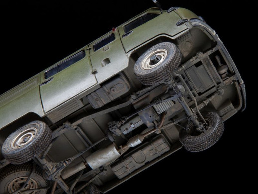 Сборная модель ZVEZDA Российский автомобиль УАЗ 3909, 1/35