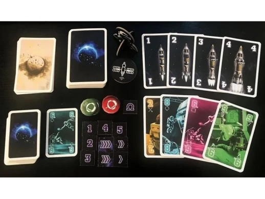 Настольная игра ZVEZDA "Экипаж. Экспедиция к девятой планете"