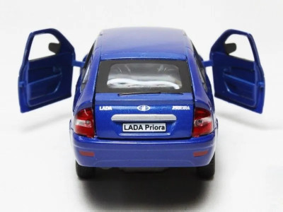 Машина Autotime "LADA PRIORA" гражданская 1:36