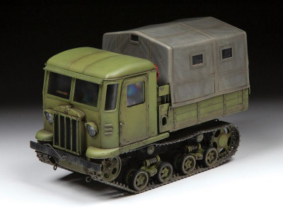 Сборная модель ZVEZDA Советский гусеничный тягач СТЗ-5, 1/35