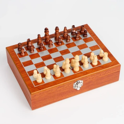 Набор 6 в 1: фляжка 8 oz, рюмка, воронка, кубики 5 шт, карты, шахматы, 18 х 24 см